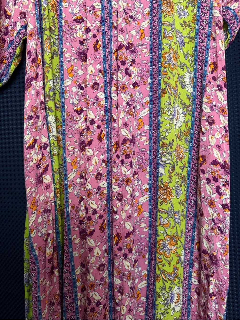 easel Pink & Lime Vertical Floral Maxi Dress - Picture 8 of 9